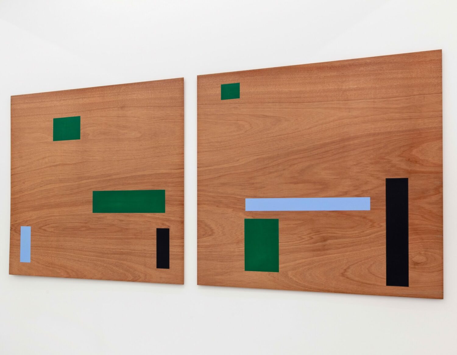 Symmetrische – Asymmetrische reeks op paneel (groen) / [Symmetric - Asymmetric series on  panel (green)]